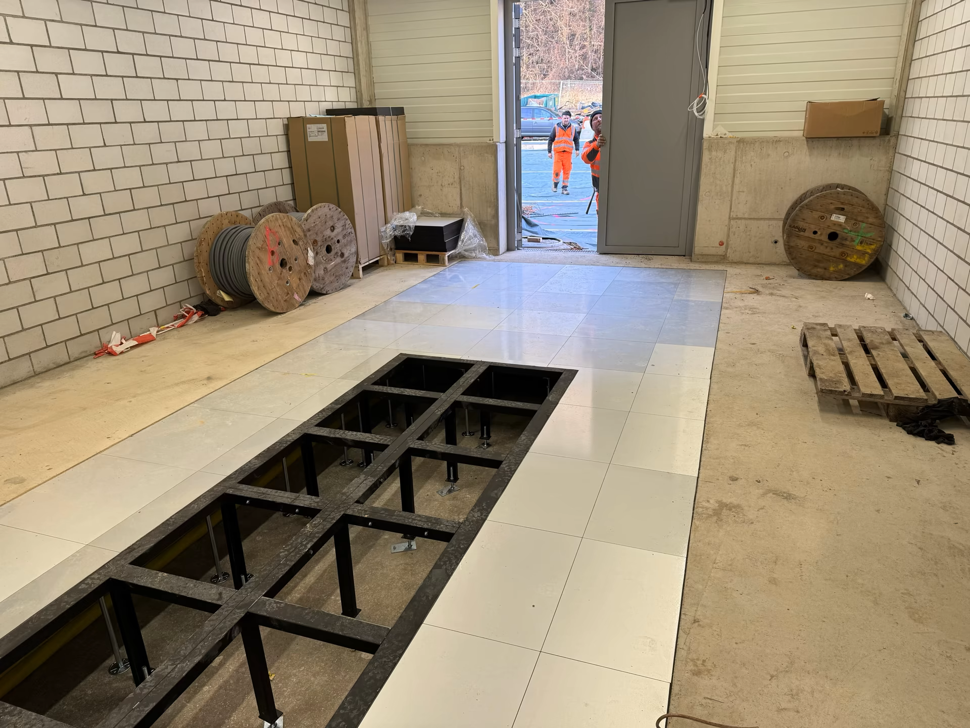Baustelle mit Doppelboden